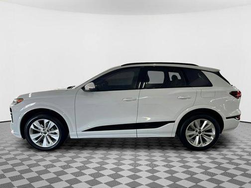 2025 Audi Q6 e-tron Premium