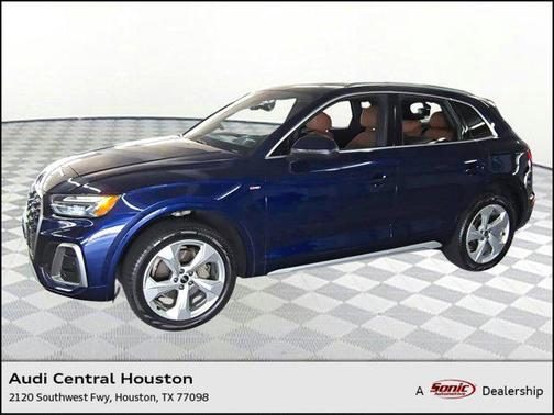 2022 Audi Q5 45 S line Premium Plus