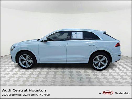 2023 Audi Q8 55 Premium Plus
