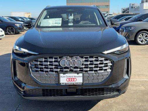 2025 Audi Q5 Premium TFSI quattro S tronic