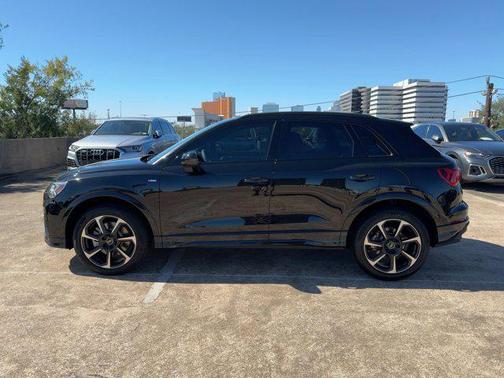 2025 Audi Q3 45 S line Premium Plus