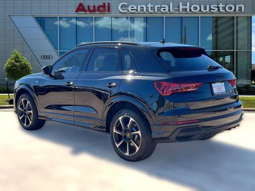 2025 Audi Q3 45 S line Premium Plus