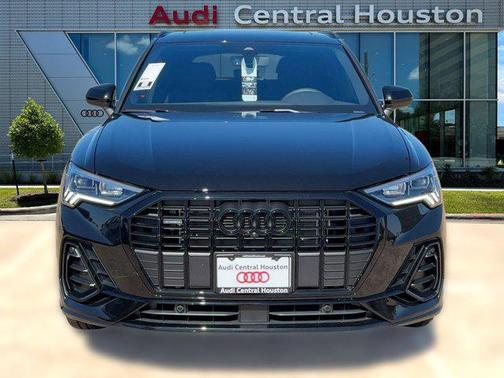 2025 Audi Q3 45 S line Premium Plus