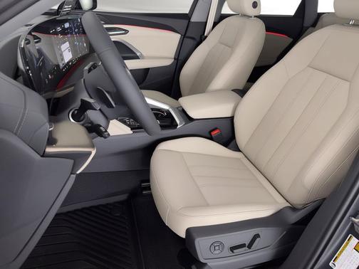Tambora Gray Metallic 2026 Audi Q5 Premium Plus TFSI quattro S tronic