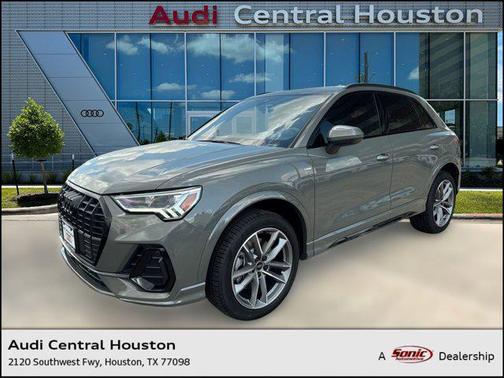 2025 Audi Q3 Premium 45 TFSI S line quattro Tiptronic