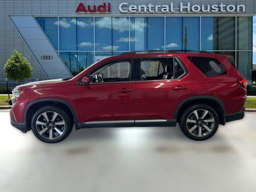 2023 Honda Pilot AWD Elite