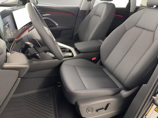 Tambora Gray Metallic 2026 Audi Q5 Premium Plus TFSI quattro S tronic