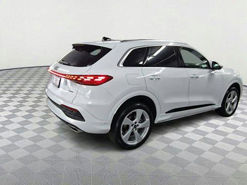 2025 Audi Q5 Premium Plus