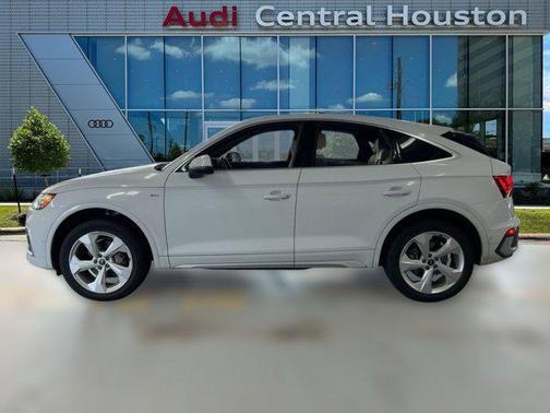 2022 Audi Q5 45 S line Prestige