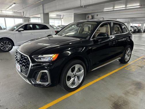 2024 Audi Q5 45 S line Premium Plus
