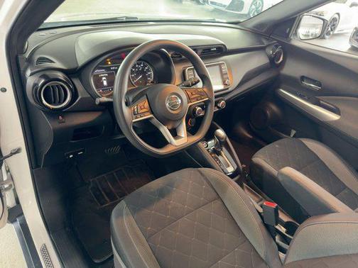 2019 Nissan Kicks SV