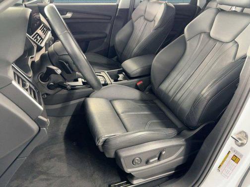 2024 Audi Q5 45 S line Premium Plus