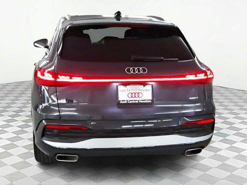 2025 Audi Q5 Prestige