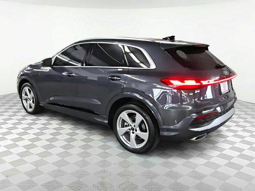 2025 Audi Q5 Prestige