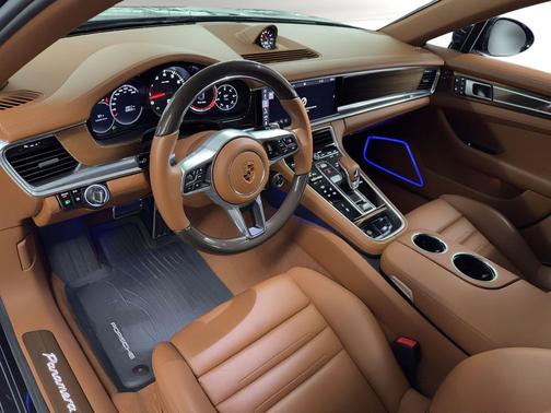 Night Blue Metallic 2018 Porsche Panamera 4S