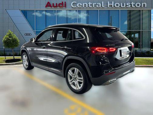 2023 Mercedes-Benz GLA 250 Base