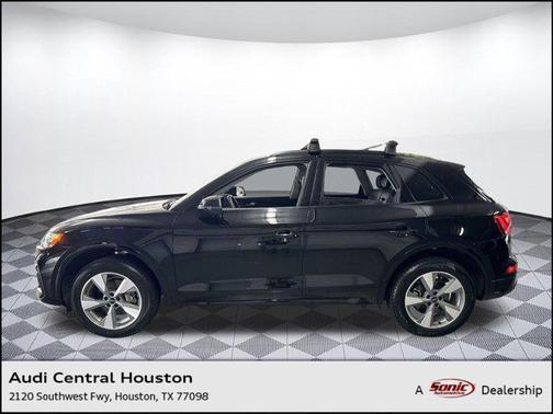 2024 Audi Q5 40 Premium Plus