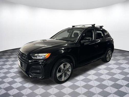 2024 Audi Q5 40 Premium Plus