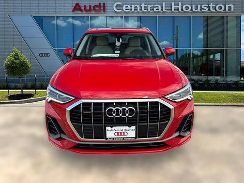 2025 Audi Q3 45 S line Premium Plus
