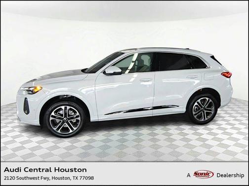 2025 Audi Q5 Premium