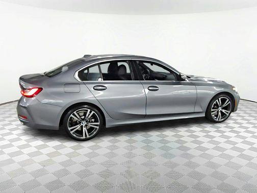 2024 BMW 330 i