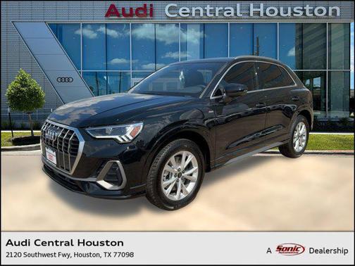 2025 Audi Q3 Premium 45 TFSI S line quattro Tiptronic