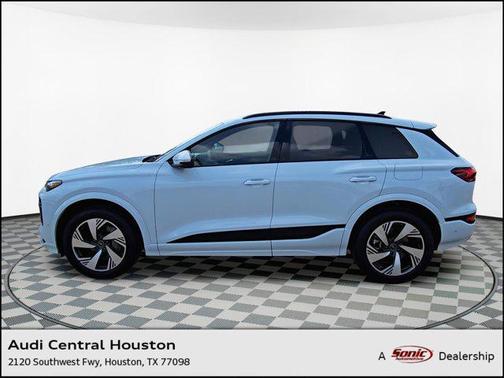 2025 Audi Q6 e-tron Premium Plus quattro