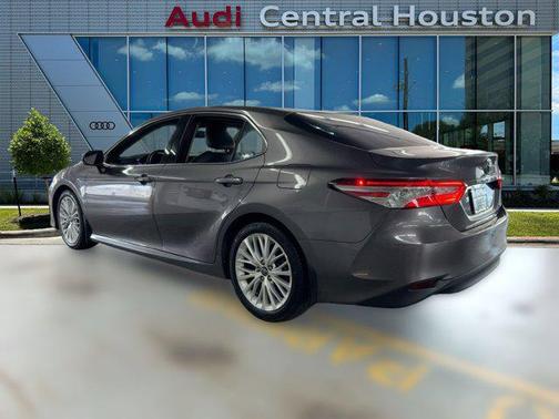 2018 Toyota Camry XLE