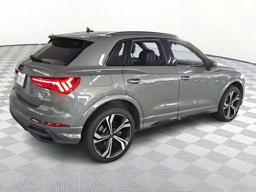 2024 Audi Q3 45 S line Premium Plus