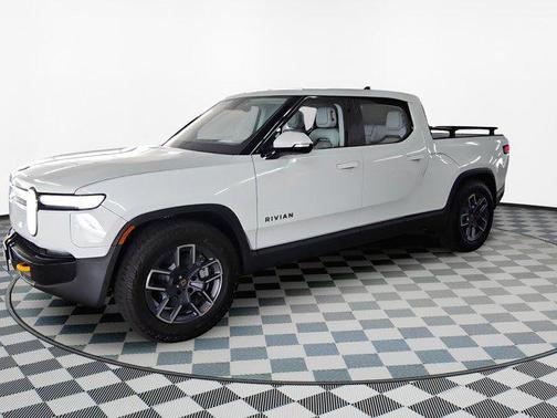 2025 Rivian R1T Adventure
