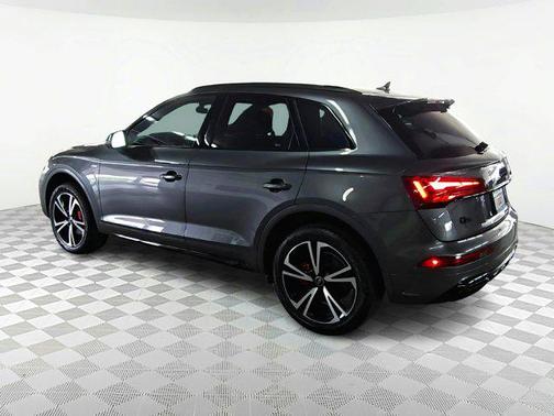 2025 Audi Q5 45 S line Premium Plus