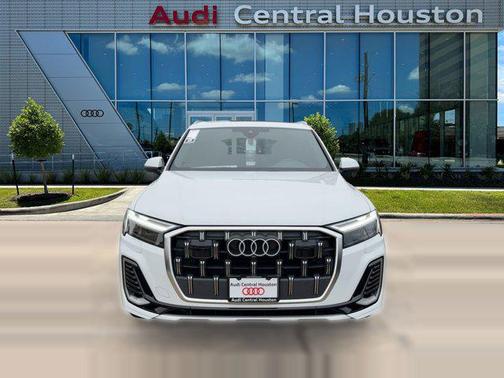 2026 Audi Q7 55 Premium Plus