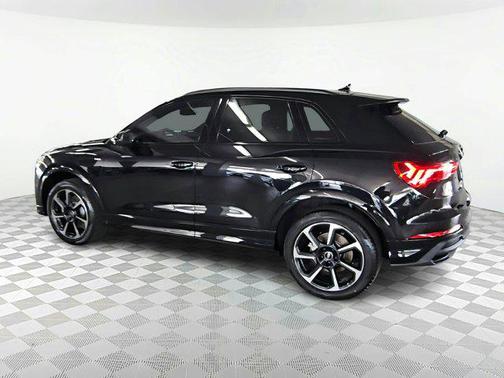 2025 Audi Q3 45 S line Premium Plus