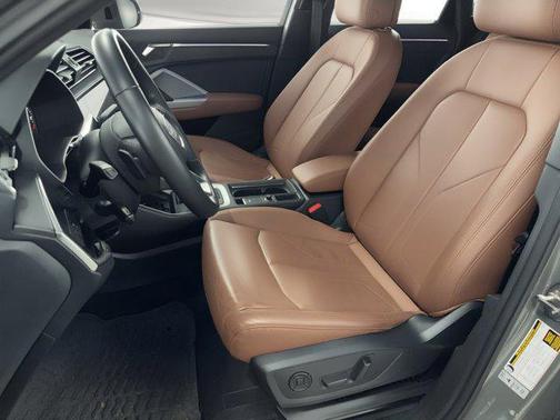 2023 Audi Q3 45 S line Premium Plus