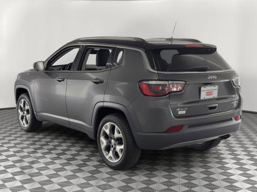 Granite Crystal Metallic Clearcoat 2018 Jeep Compass Limited
