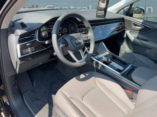 2026 Audi Q7 55 Premium Plus