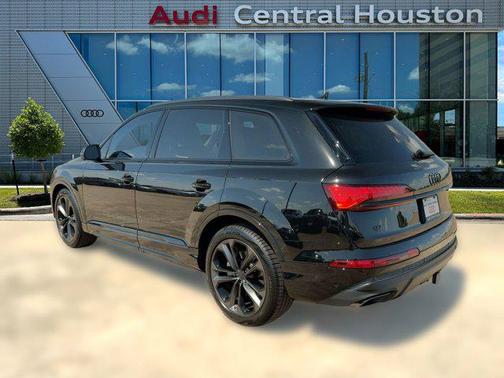 2026 Audi Q7 55 Premium Plus
