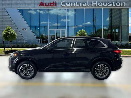 2025 Audi Q5 Premium TFSI quattro S tronic