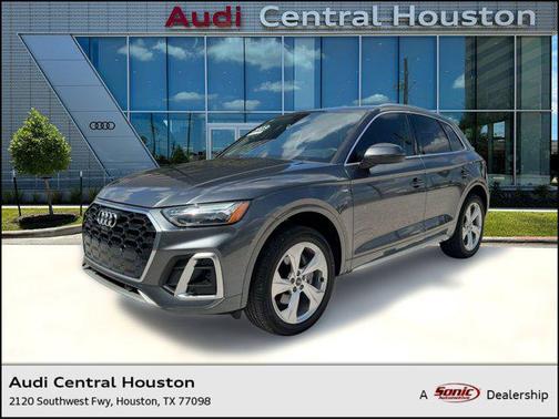 2023 Audi Q5 45 S line Premium Plus