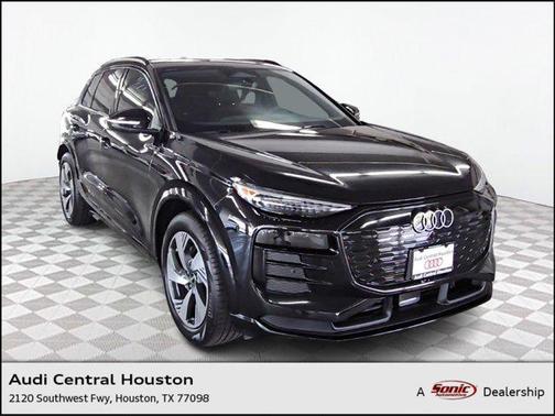 2025 Audi Q6 e-tron Prestige quattro