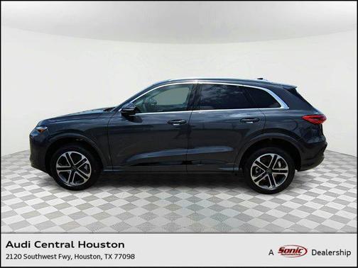 2025 Audi Q5 Premium