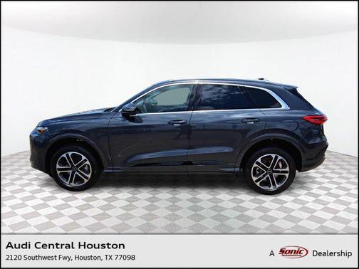 2025 Audi Q5 Premium