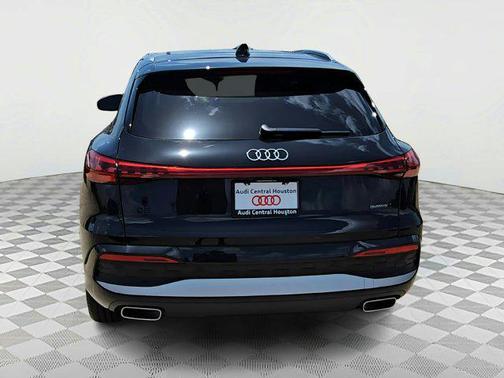 2025 Audi Q5 Premium