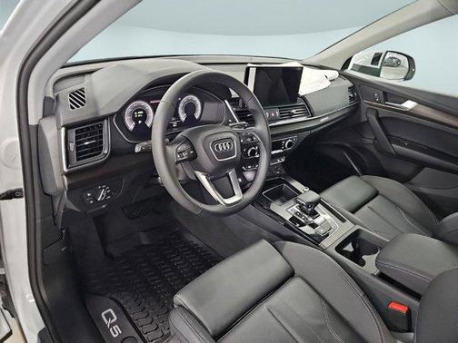 2025 Audi Q5 55 S line Premium