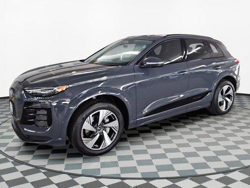 2025 Audi Q6 e-tron Premium Plus quattro
