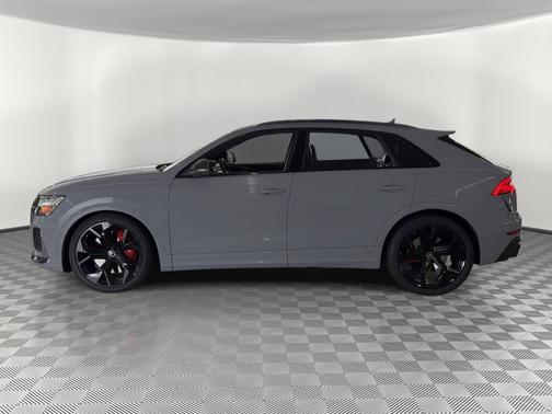 Nardo Gray 2024 Audi RS Q8 4.0T