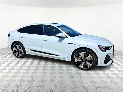 2021 Audi e-tron Sportback Premium Plus