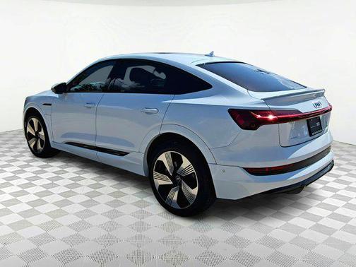 2021 Audi e-tron Sportback Premium Plus