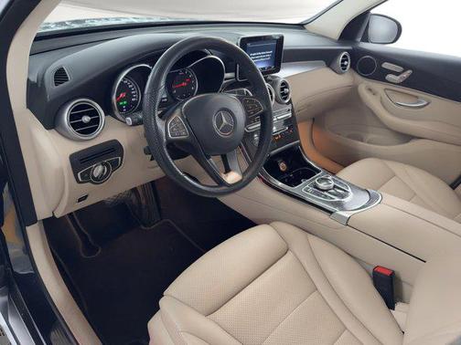 Cavansite Blue Metallic 2019 Mercedes-Benz GLC 300 Base