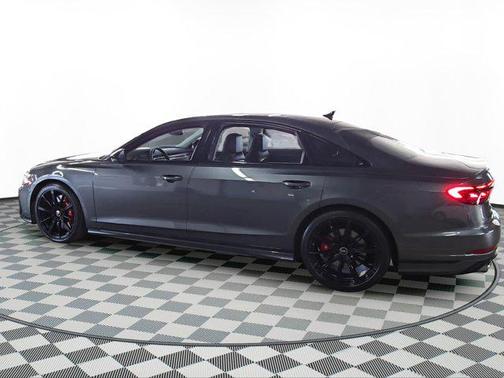 2023 Audi S8 4.0T